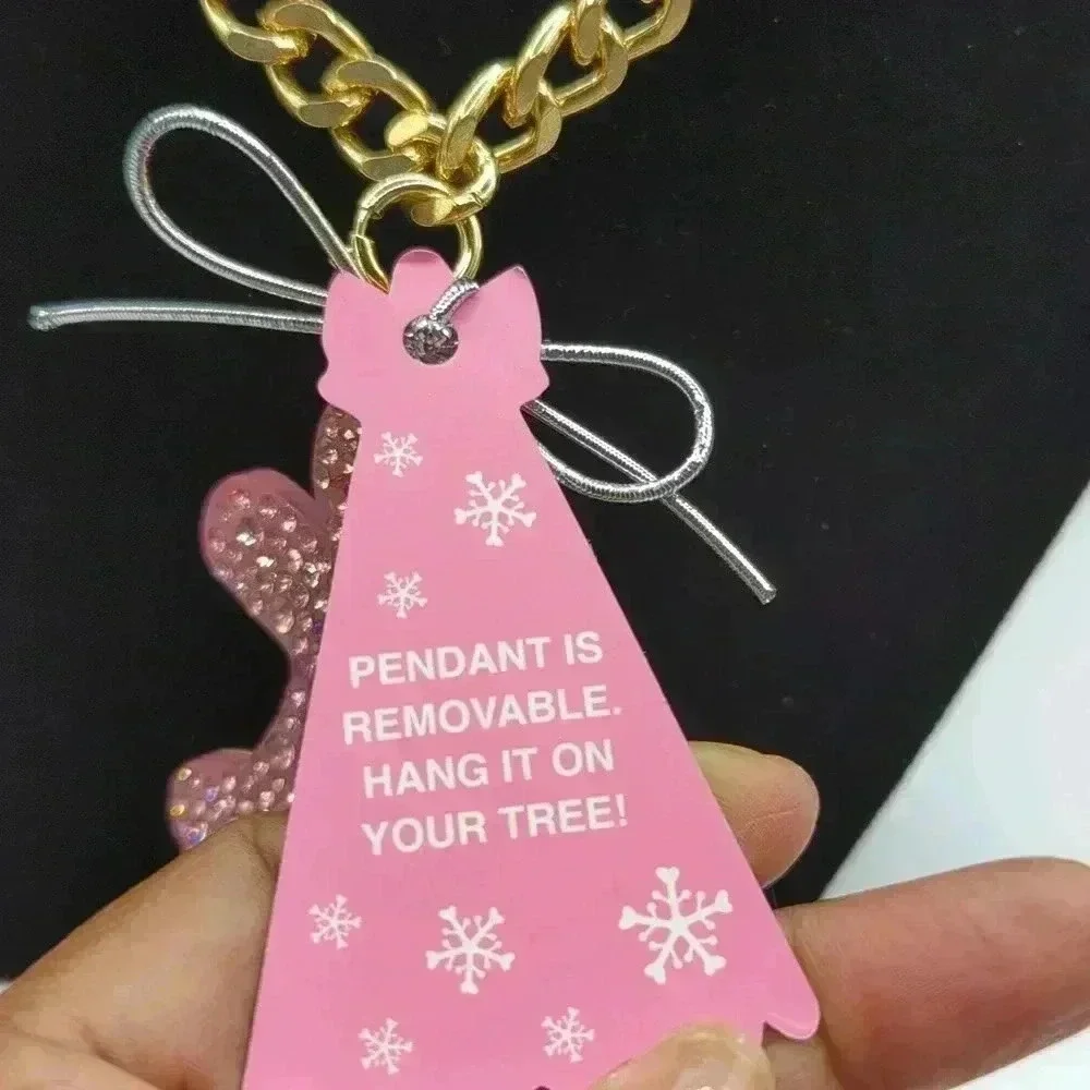 💖 NWT Betsey Johnson Pink Glitter Gingerbread Man Necklace 🎀